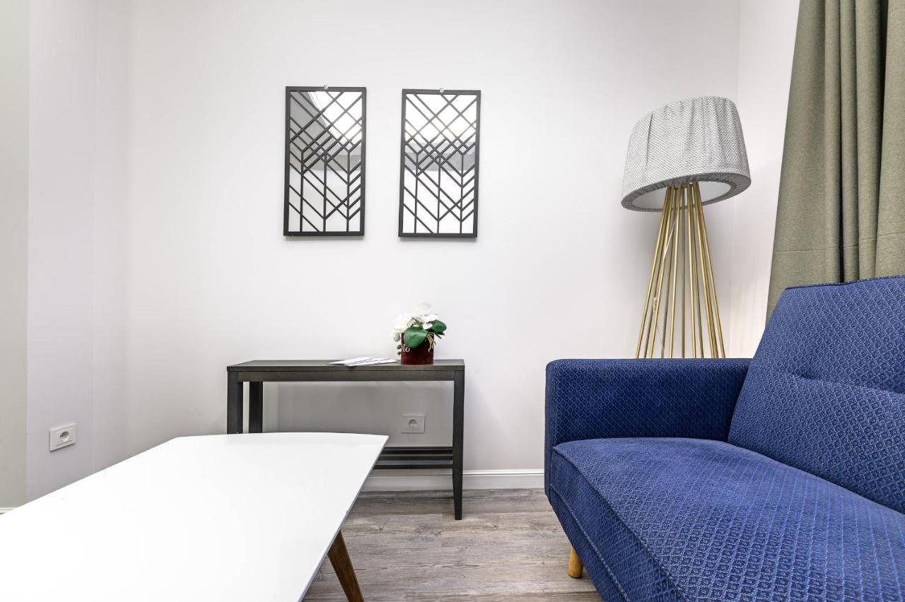 Dysnos Avenue Apartments VNO Esterno foto